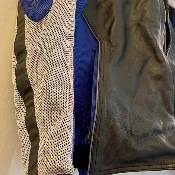 Street Legal Performance Medium Leather Black & Blue Padded Motorcycle Jacket